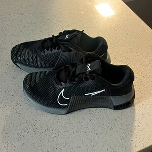 BRAND NEW Nike metcon 8